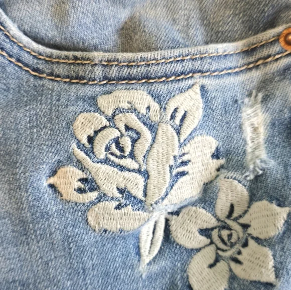 High Waisted Distressed Womens R Jeans - Picture 5 of 12